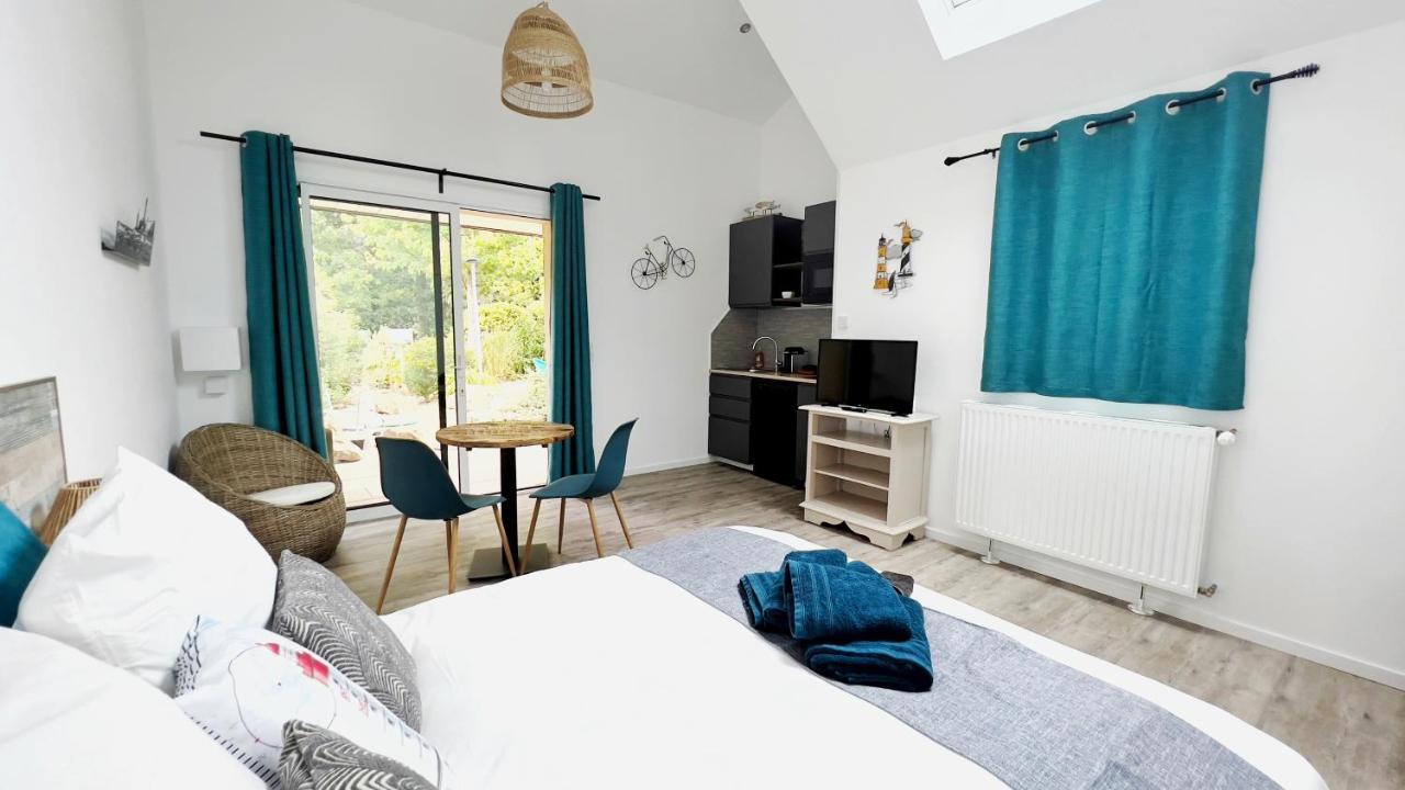 Les Vestiges Du Jour Bed & Breakfast Clohars-Fouesnant Екстериор снимка
